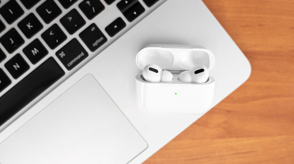 why won't my airpods connect to my macbook