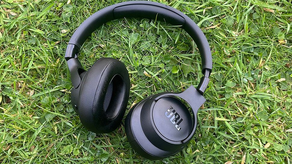 JBL Tune 770NC Review - 2025